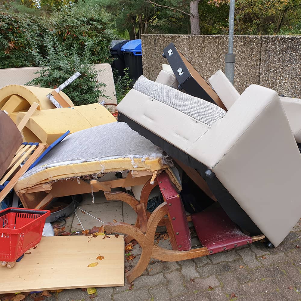 Furniture Removal in Hampton Bays
