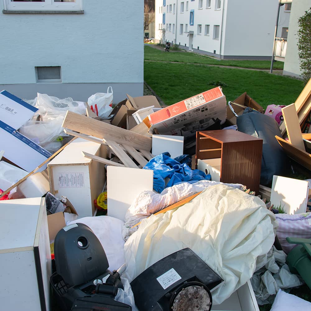 Estate Clean-Outs in Hampton Bays