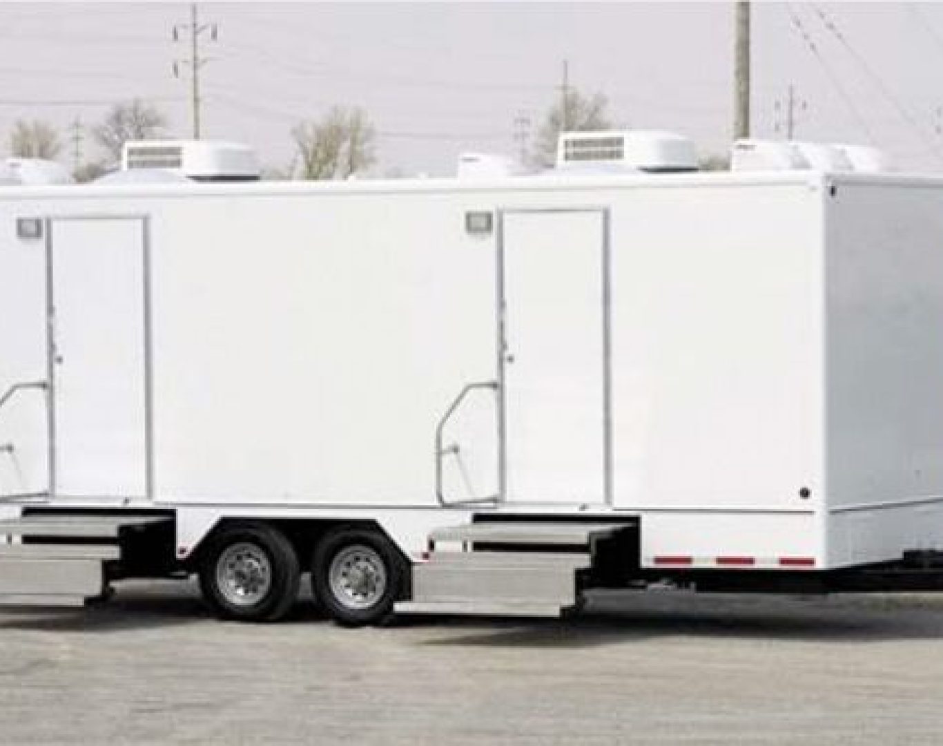 ADA-compliant restroom units by Columbia Restroom Rentals in Columbia MO for events and worksites