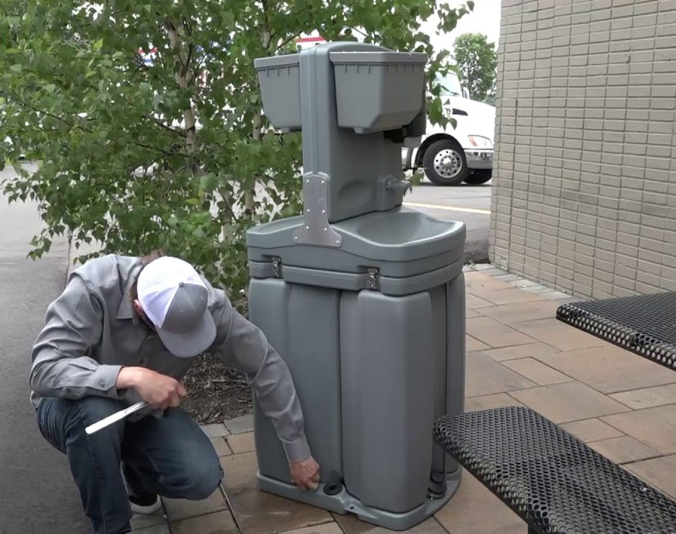 Handwashing stations provided by Columbia Restroom Rentals in Columbia MO for events and worksites