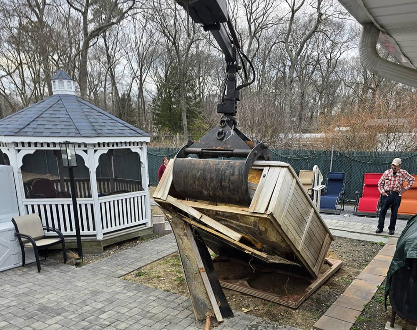 Hot Tub Removal in Hampton Bays